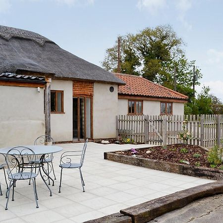 The Cowshed Villa Blofield Luaran gambar